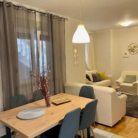 Apartments Zenta Split Exterior photo